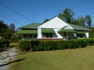 1751 N County Line Rd, Lithia Springs, GA 30122