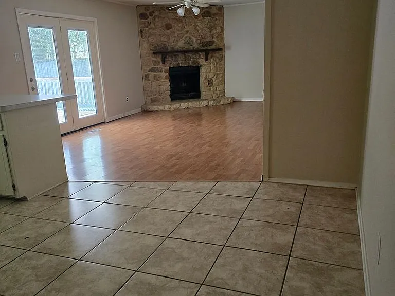 104 Ridgeview St — Photo 3