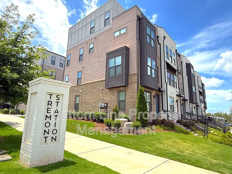 607 W Tremont Ave — Photo 30