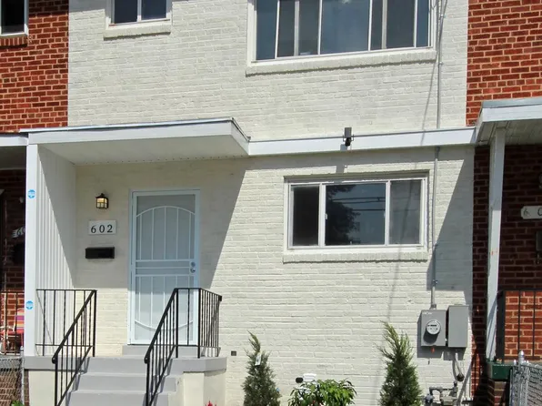 602 Maury Ave, Oxon Hill, MD 20745