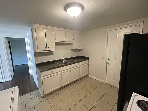 4607 Kentucky Ave #C Photo 1