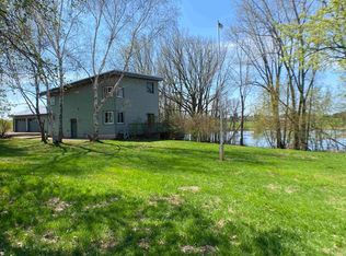 5560 State Highway 22 W, Gillett, WI 54124