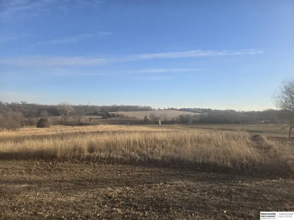 5 Rouse Dr, Plattsmouth, NE 68048