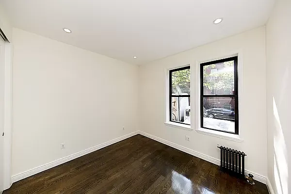 Rented by Avenues Real Estate | media 28