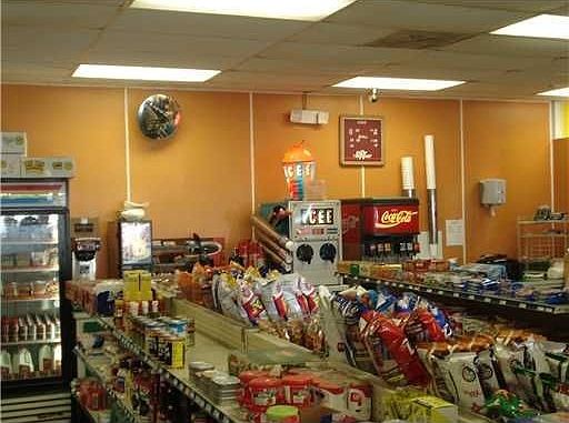 3rd image of 3605 Legion St