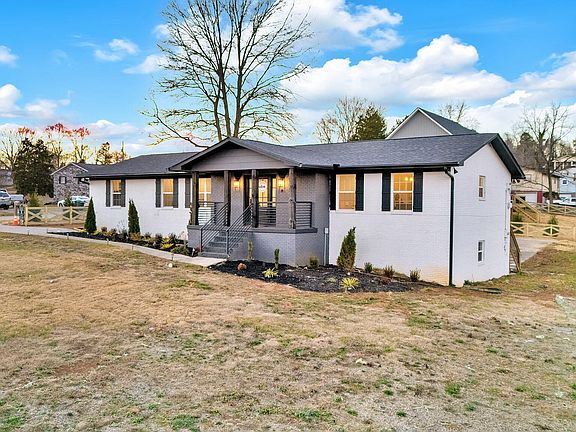 3rd image of 3218 Nickle Point Dr