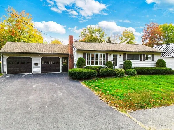 120 Purinton Avenue, Augusta, ME 04330