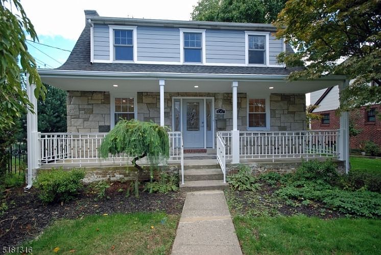 2nd image of 1047 Warren Pkwy