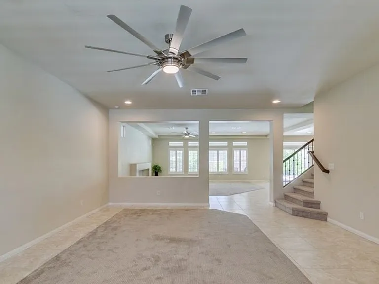 9766 Cadence Creek Ct — Photo 8