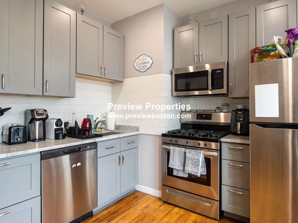 117 Elm St APT 2