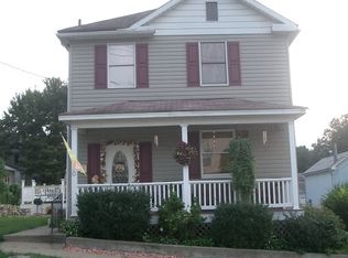 620 6th St, Chester, WV 26034