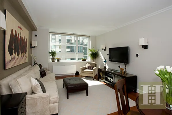 Sold by Halstead Real Estate | media 2