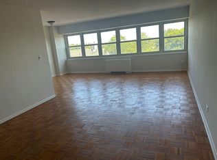 31 Woodland St APT 9J, Hartford, CT 06105