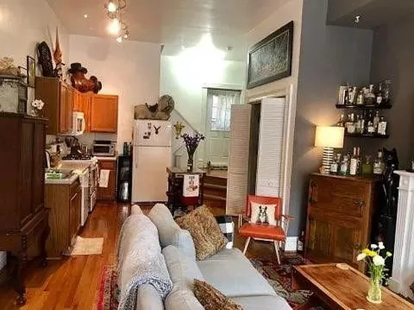 2024 W Grace St APT 1, Richmond, VA 23220