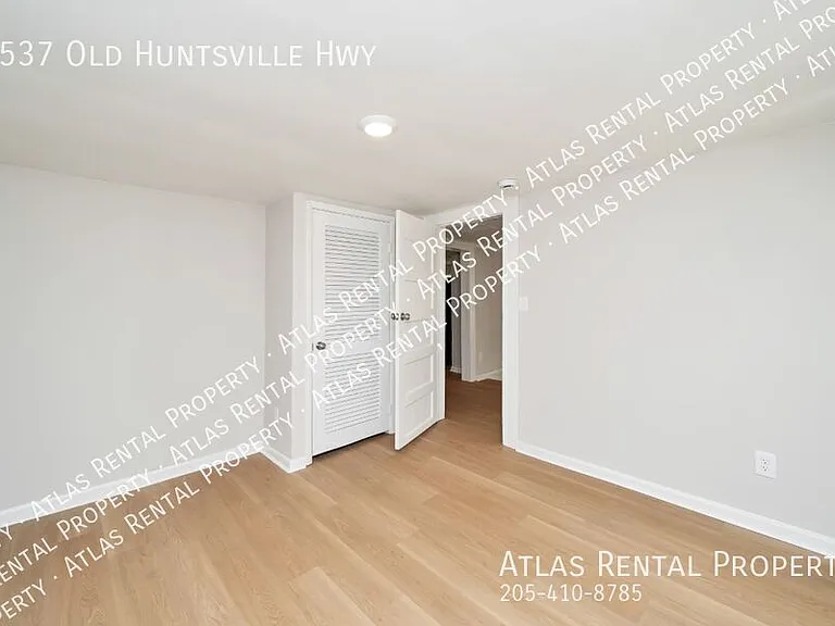 1537 Old Huntsville Hwy NW — Photo 10