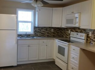 400 W Jackson Blvd APT 4, Jonesborough, TN 37659