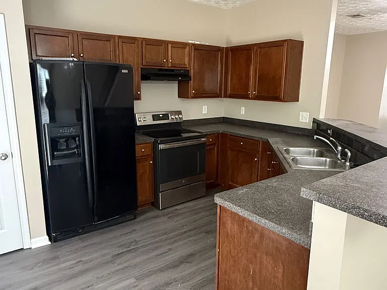 518 Oakside Pl — Photo 10