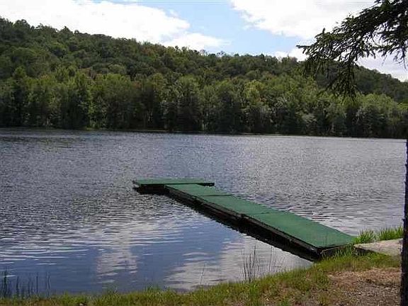 2nd image of 85 Lenape Lake Ext