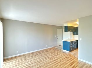 LAKE, Long Beach, CA 90808