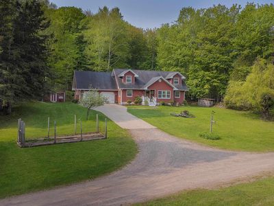 512 S Big Creek Rd, Marquette, MI, 49855