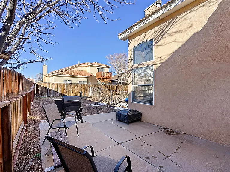 4805 Mesa Prieta Ct NW — Photo 13