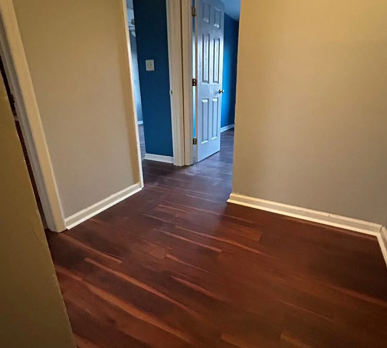 3 bed, 1296 sqft, $1,350 — Photo 4
