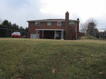 2nd image of 141 Meadowbrook Dr