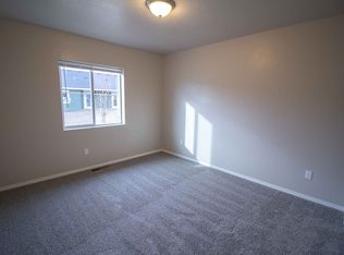 310-330 W Greenhurst Rd #350-2, Nampa, ID 83686