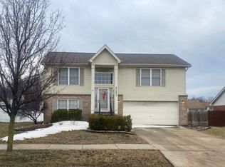 21051 Briarwood St, Brownstown, MI