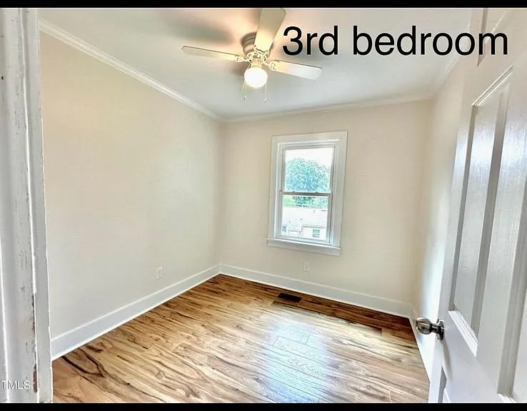 117 Chatham Woods Dr — Photo 9
