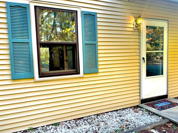 13 Kimberly Drive #A, Essex Junction, VT 05452