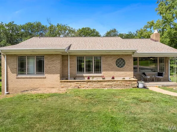 21 Willmore Rd, Saint Louis, MO 63109