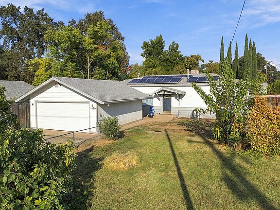2nd image of 1690 Veterans Ln