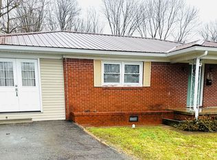 314 W 7th St, Benton, KY 42025