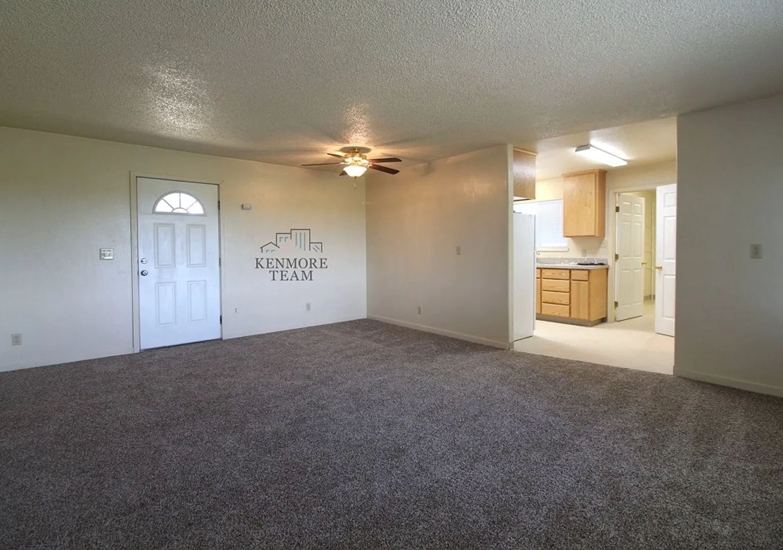 2 Bedroom, 1 Bath Home in North Pasco — Photo 2