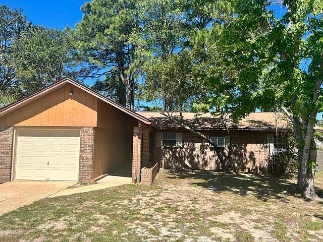 1st image of 50 Laurie Dr NE