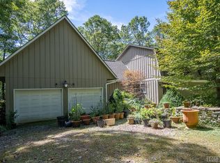 455 Dixon Dr, Highlands, NC 28741