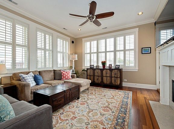 2nd image of 4804 N Hamilton Ave #3S