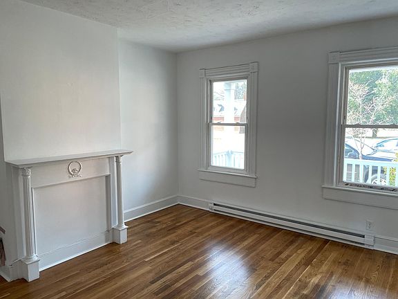 4th image of 515A Willis St APT 1