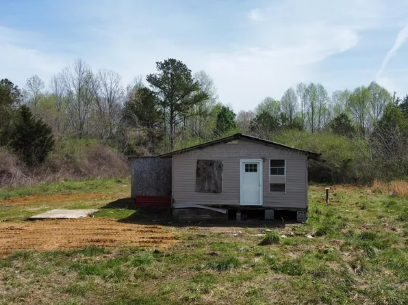 104 Silas Garrison Cir, Haleyville, AL 35565