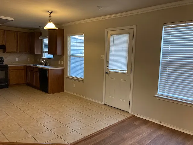 133 Rattlesnake Way — Photo 7