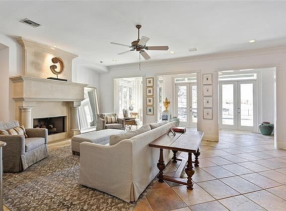 2nd image of 1 Bonita Bay Dr