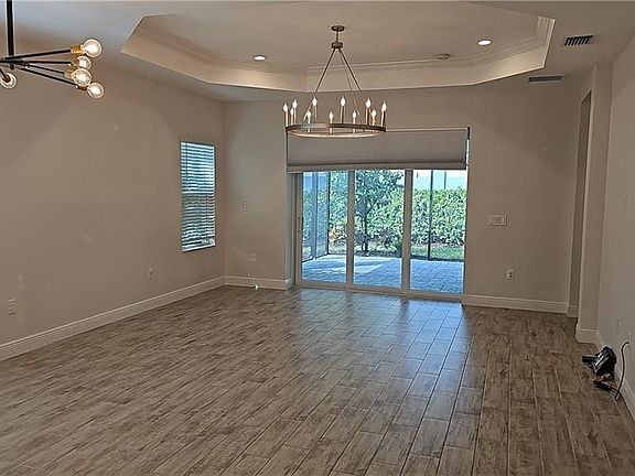 5th image of 2305 Ariane Dr
