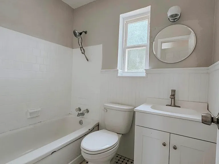101 Ellinor Ct #A — Photo 4