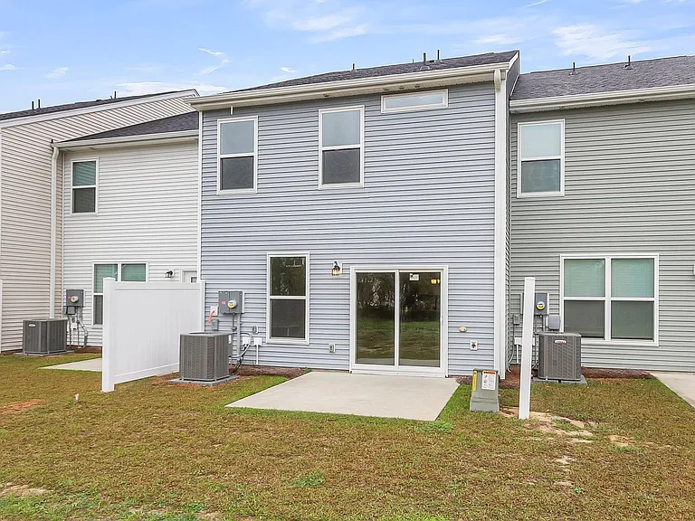 443 Duskywing Dr — Photo 35