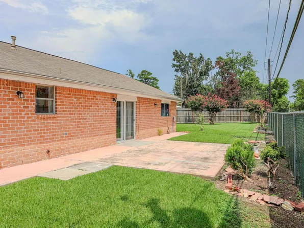722 Canna St, Channelview, TX 77530