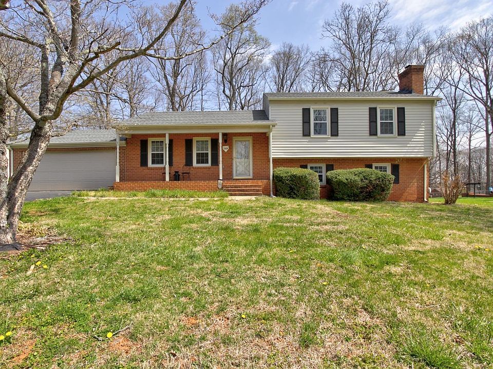 1st image of 106 Forest Dale Dr