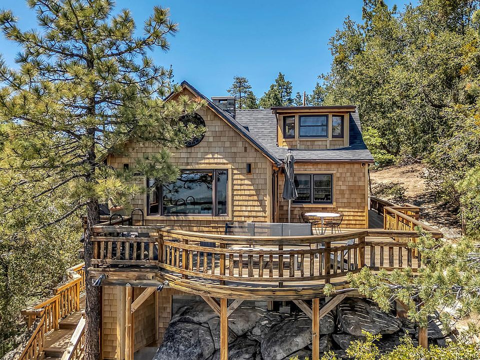 1st image of 53220 Rockmere Dr
