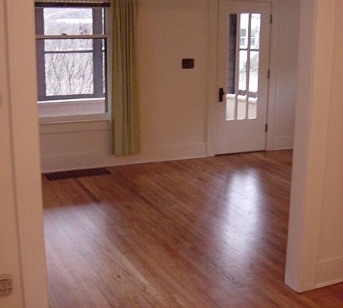 5th image of 126 N Hayford Ave