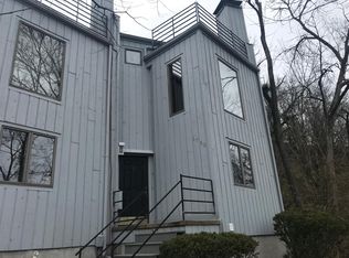 1760 William H Taft Rd, Cincinnati, OH 45206